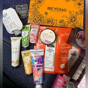 Bundle of Makeup & Hair Accessories! NWT!